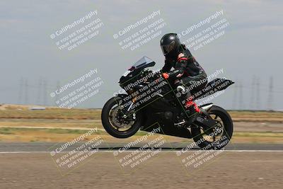 media/Sep-10-2023-Pacific Track Time (Sun) [[44210541ad]]/Group B/1220pm (Wheelie Bump)/
